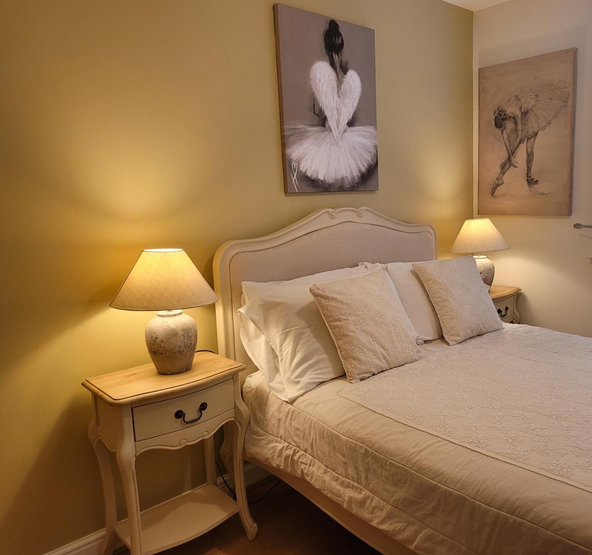 Three Bedroom Apartment By Beautiful Park Londyn Zewnętrze zdjęcie